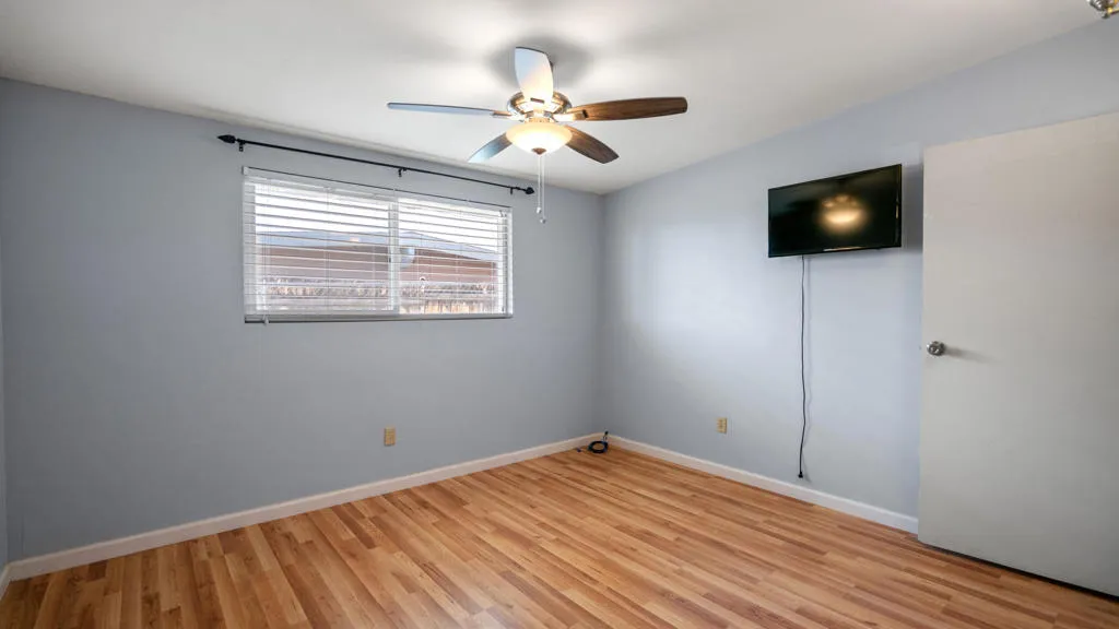 6069 Baileya Dr Interior-7