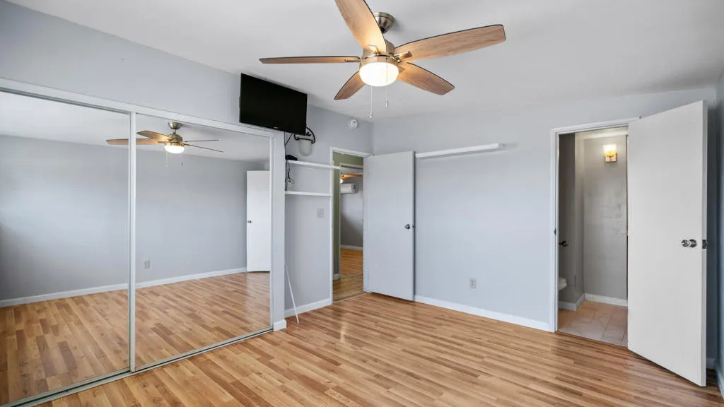 6069 Baileya Dr Interior-3