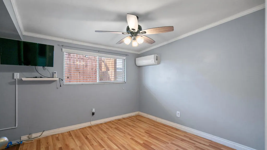 6069 Baileya Dr Interior-8