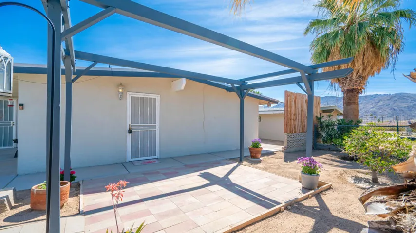 6069 Baileya Dr Exterior-17