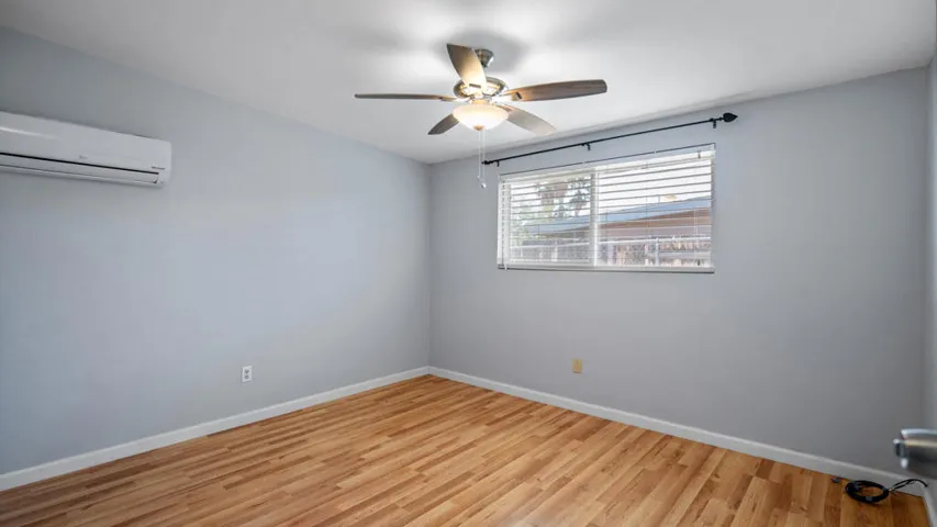 6069 Baileya Dr Interior-4