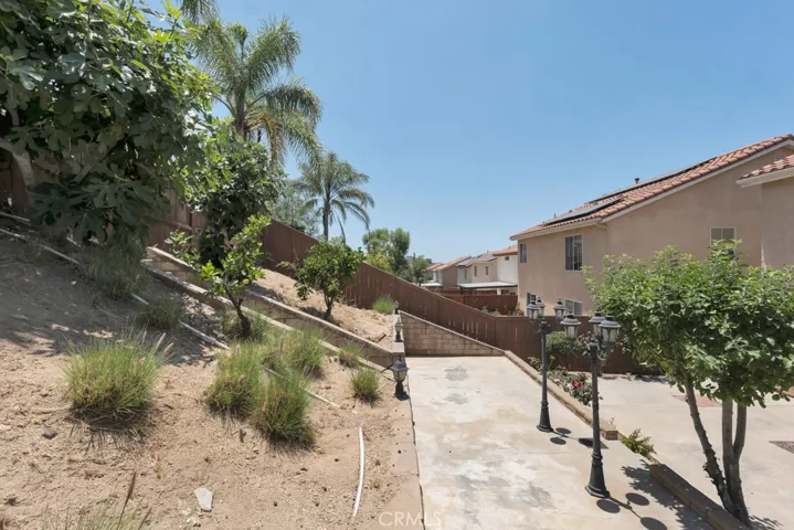 13254 La Tierra Way, Sylmar, California 91342