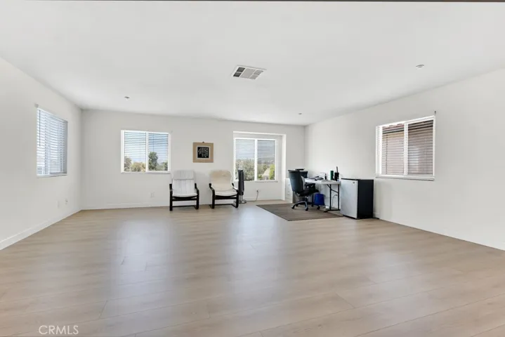 13254 La Tierra Way, Sylmar, California 91342
