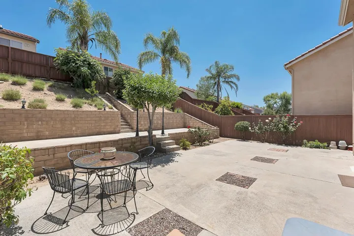 13254 La Tierra Way, Sylmar, California 91342