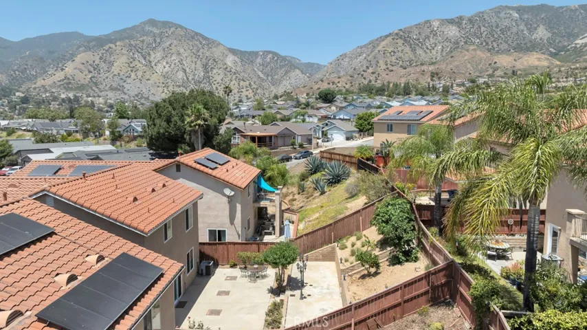 13254 La Tierra Way, Sylmar, California 91342