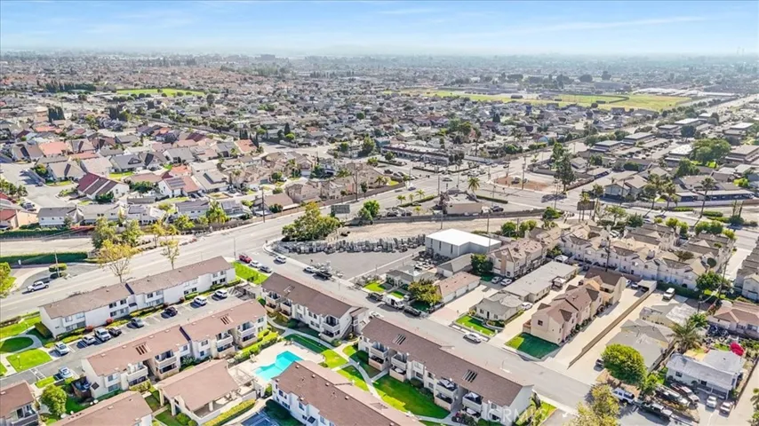 8561 La Salle 53, Cypress, California 90630