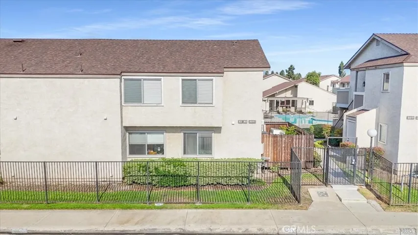 8561 La Salle 53, Cypress, California 90630