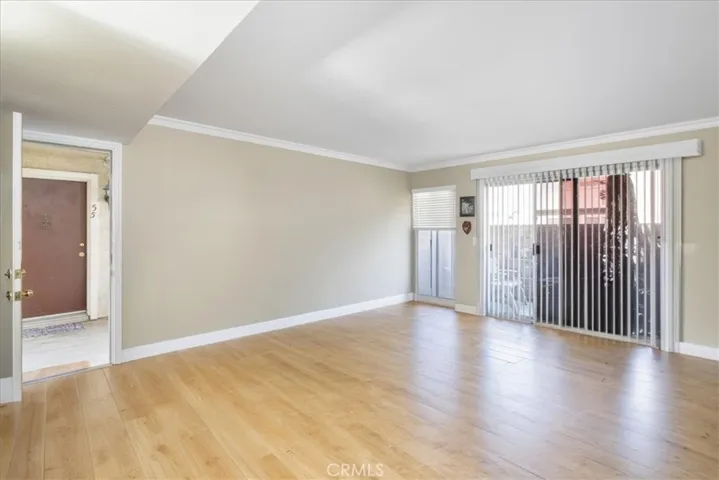 8561 La Salle 53, Cypress, California 90630
