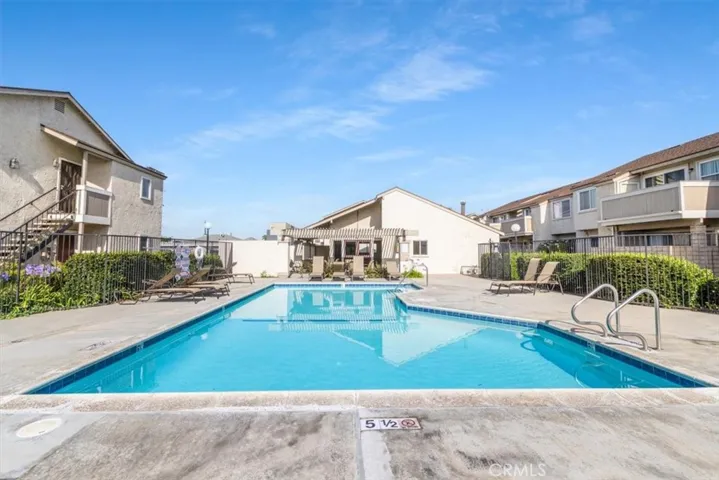 8561 La Salle 53, Cypress, California 90630