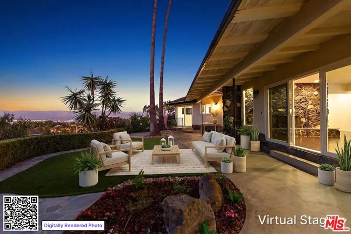 TWILIGHT BACKYARD