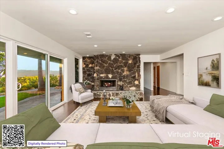 LIVING ROOM W/ VIRTUAL STAGING