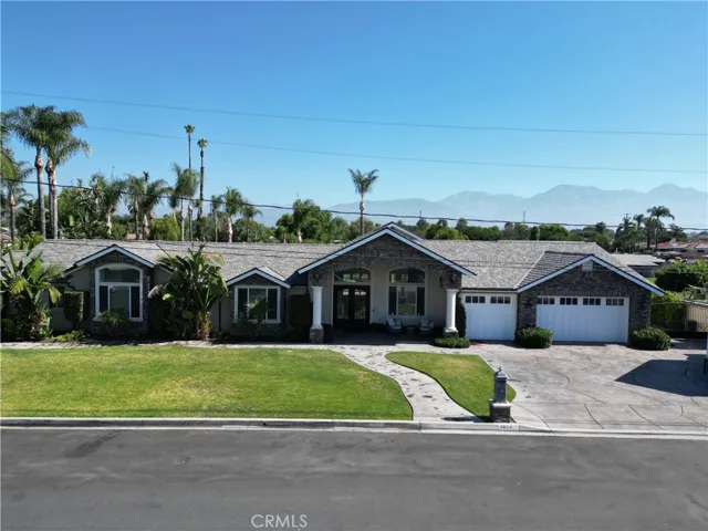 Front of home mountain view