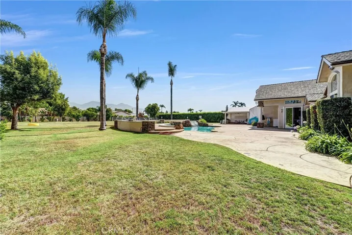 Huge yard