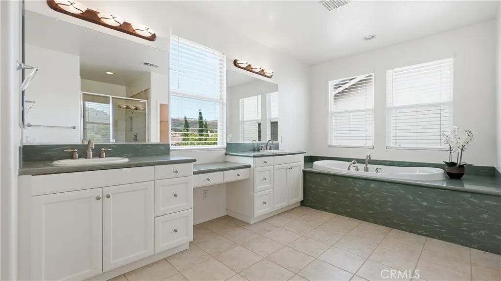 Masther Bathroom