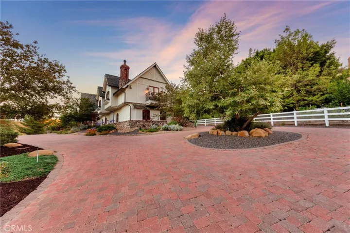 85 Saddlebow, Bell Canyon, California 91307