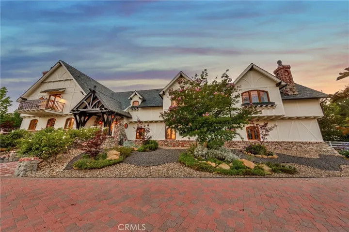 85 Saddlebow, Bell Canyon, California 91307