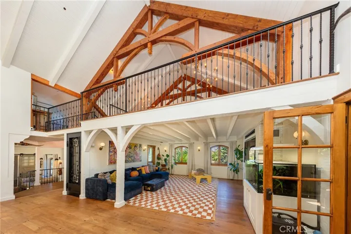 85 Saddlebow, Bell Canyon, California 91307