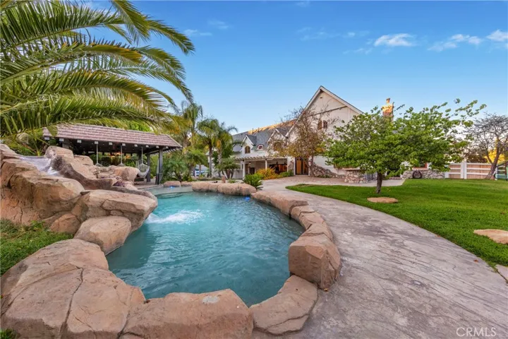 85 Saddlebow, Bell Canyon, California 91307