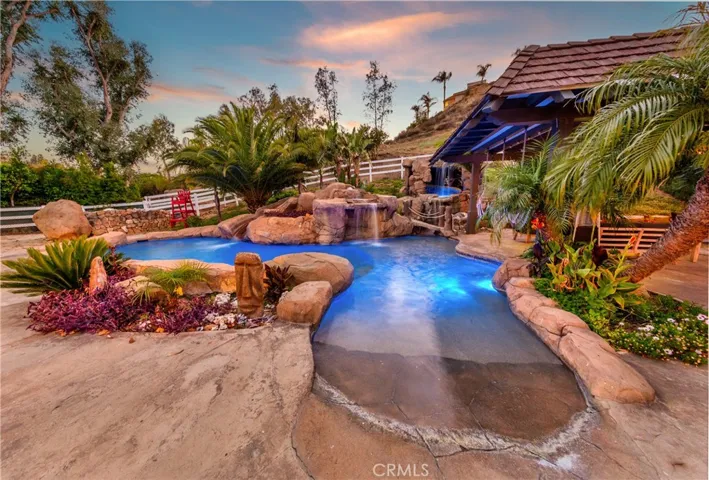 85 Saddlebow, Bell Canyon, California 91307