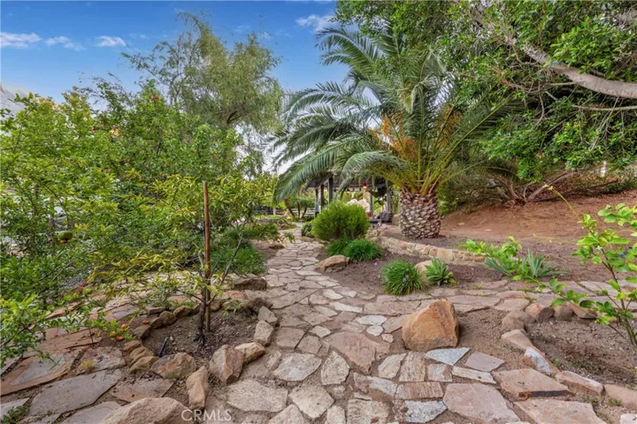 85 Saddlebow, Bell Canyon, California 91307