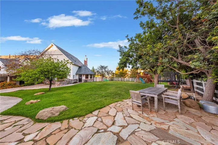 85 Saddlebow, Bell Canyon, California 91307