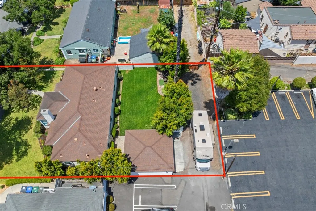 Outline showing additional square  footage to the lot due to the termination of easement/quitclaim of private alley.