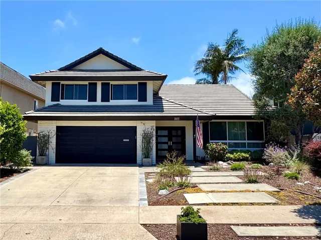 Live the Meredith Gardens Lifestyle!