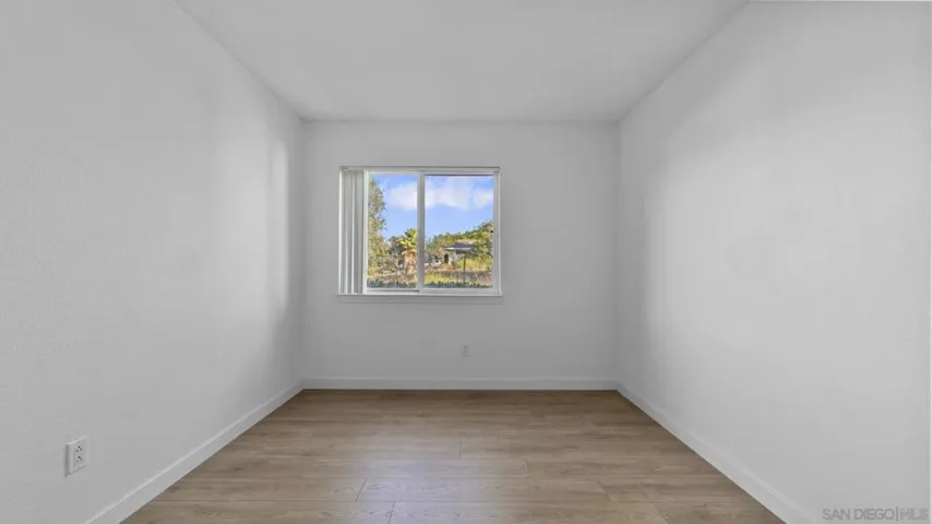 505 San Pasqual Valley 183, Escondido, California 92027