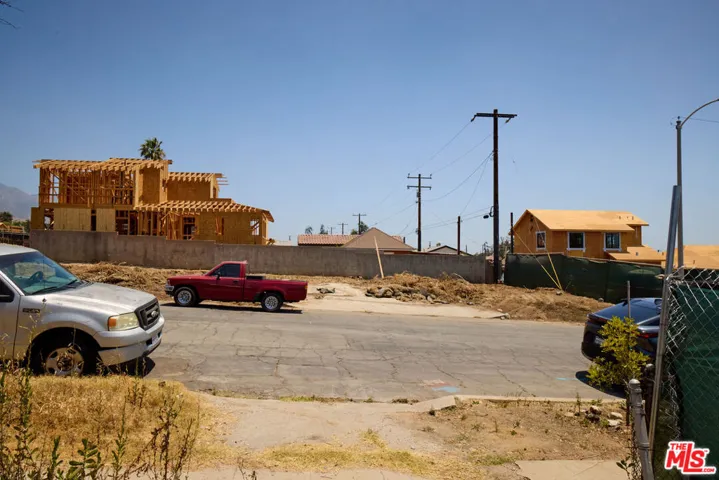 Neighbors rebuilding across th