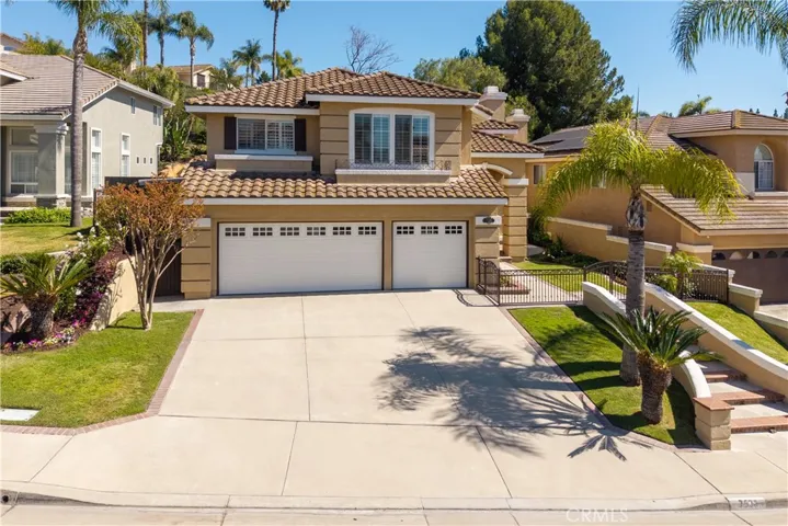 7520 E Toyon Lane, Anaheim Hills, California 92808