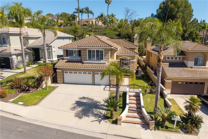 7520 E Toyon Lane, Anaheim Hills, California 92808