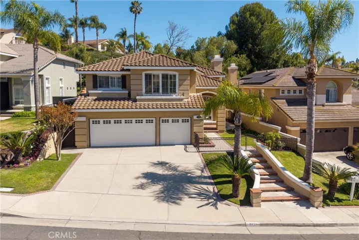 7520 E Toyon Lane, Anaheim Hills, California 92808