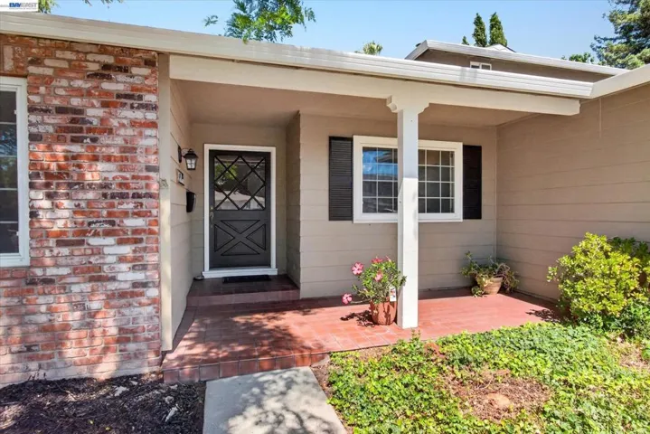 1841 Paseo Del Cajon, Pleasanton, California 94566