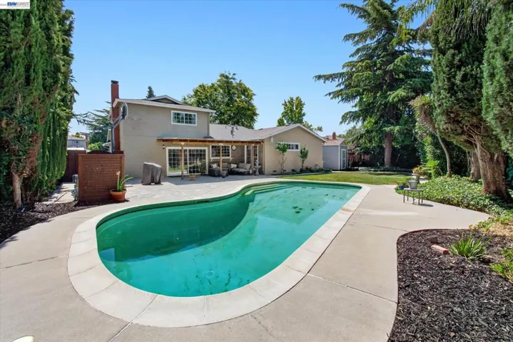 1841 Paseo Del Cajon, Pleasanton, California 94566