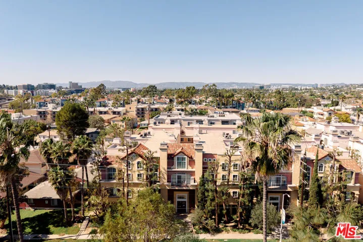 7101 La Tijera Boulevard J101, Los Angeles, California 90045