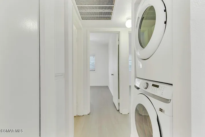 Stackable laundry