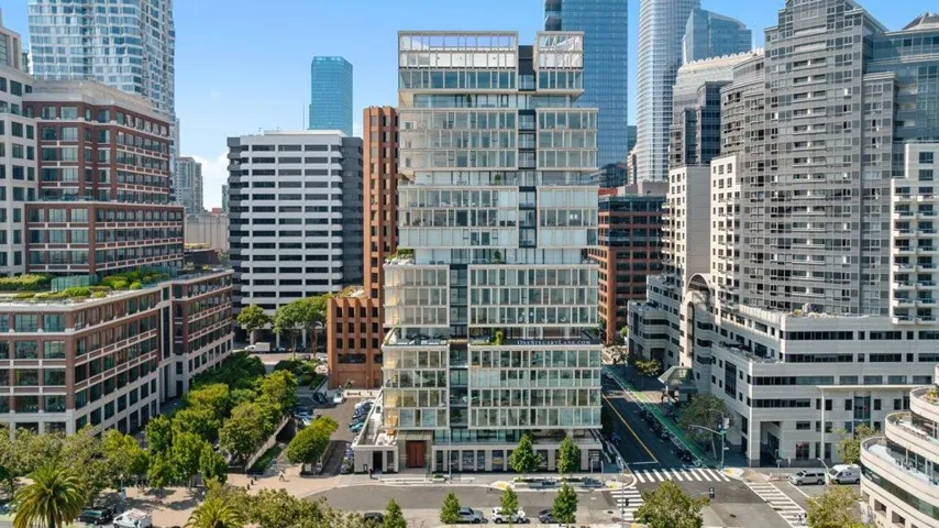 1 Steuart Lane 702, San Francisco, California 94105