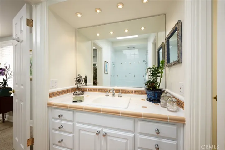 12741 Dunas Road, North Tustin, California 92705