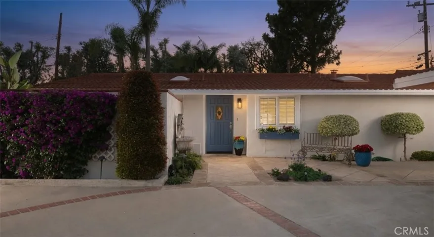 12741 Dunas Road, North Tustin, California 92705