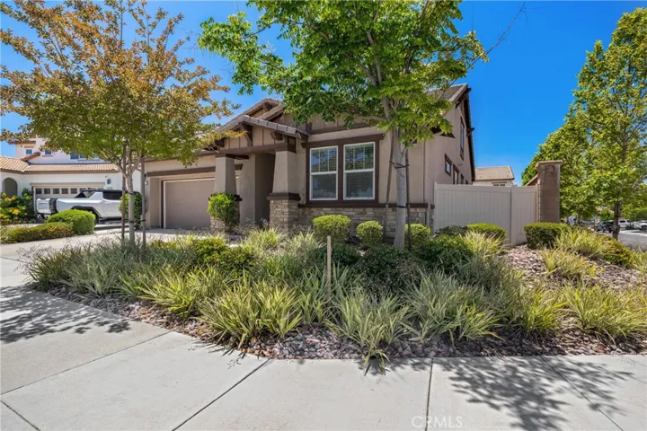 Beautiful Single-Story Home With Charming Curb Appeal