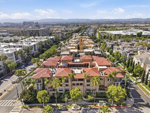 13173 Pacific Promenade 203, Playa Vista, California 90094
