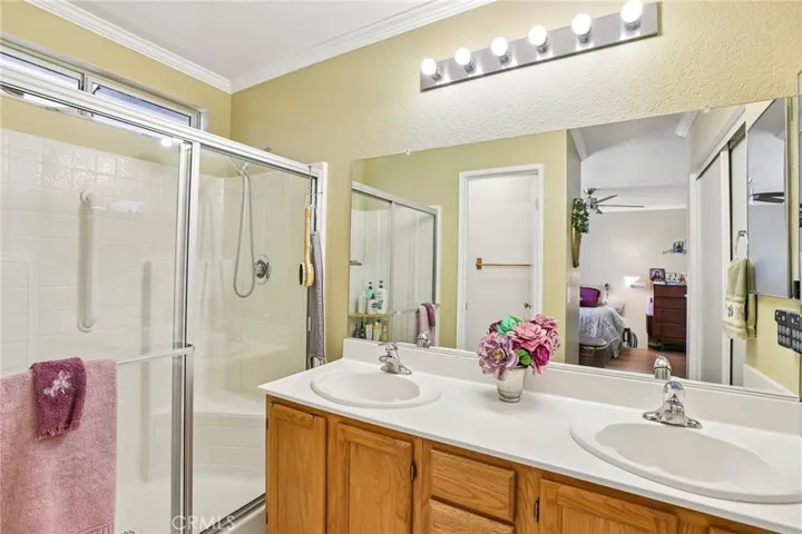 Primary Ensuite Bathroom with Dual Sinks & Walk-in Shower