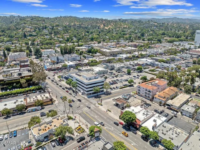 030-029-DJI 0227-1336x1000
