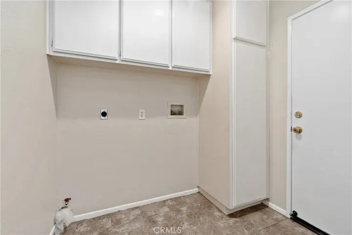 Downstairs Laundry Room