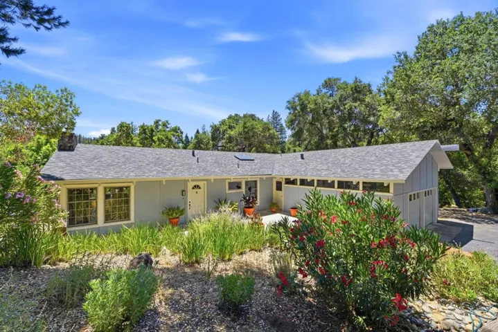 13531 Old Oak Way, Saratoga, California 95070