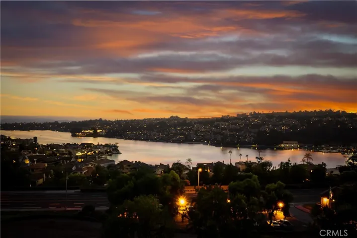 22182 Abrazo, Mission Viejo, California 92691