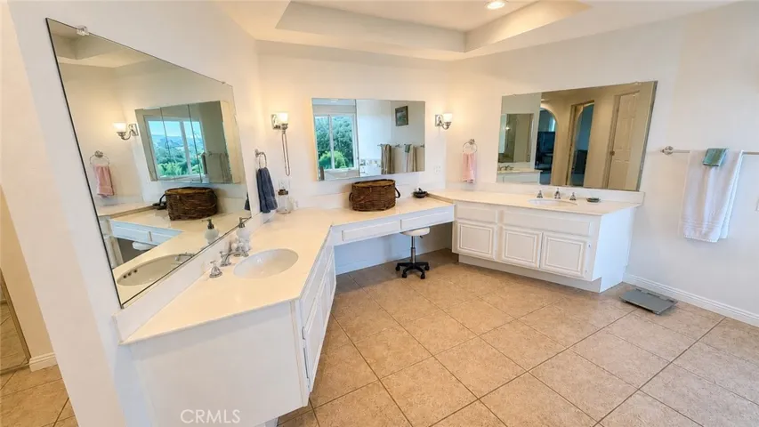 Huge primary bathroom allowing you to make it your own.