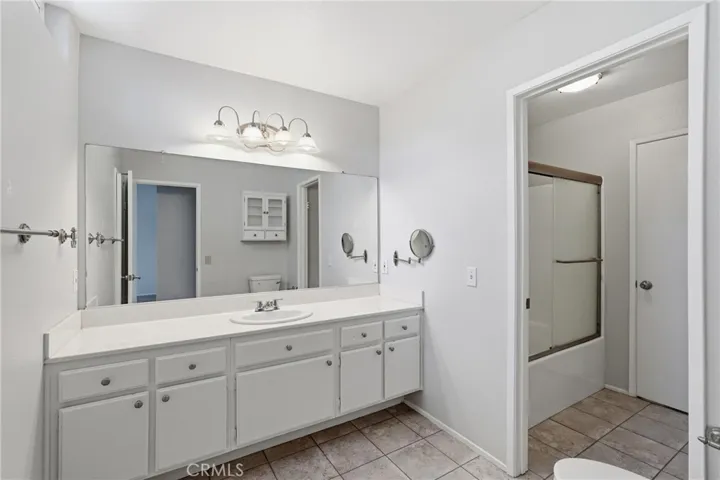 273 Monroe Court, Azusa, California 91702