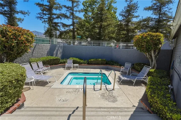 273 Monroe Court, Azusa, California 91702