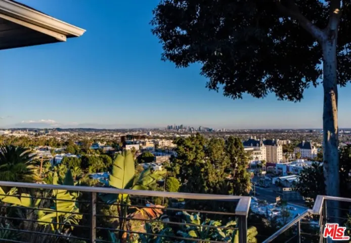 180 Degree View of LA